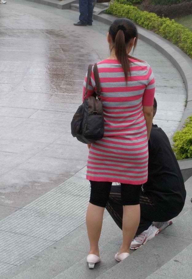 便利贴女孩